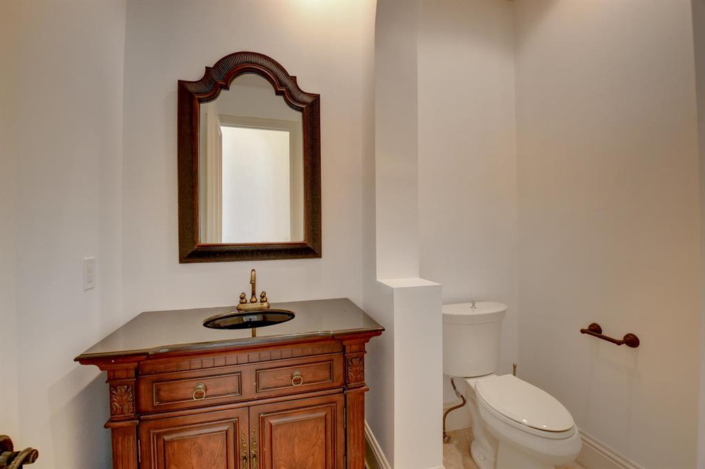 LONG LAKE ESTATES - Residential