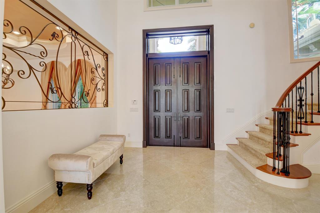 LONG LAKE ESTATES - Residential