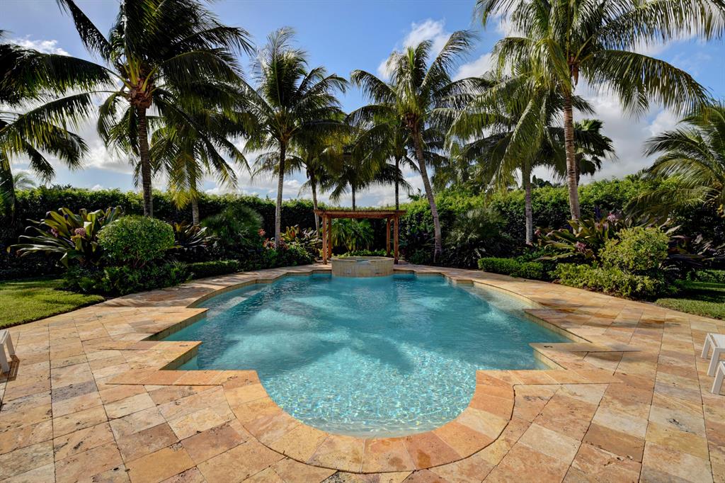 LONG LAKE ESTATES - Residential