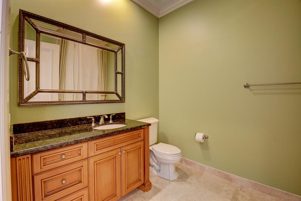 LONG LAKE ESTATES - Residential