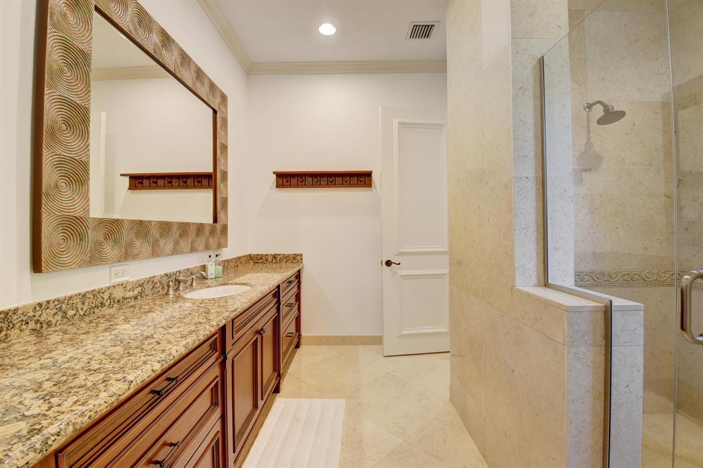 LONG LAKE ESTATES - Residential