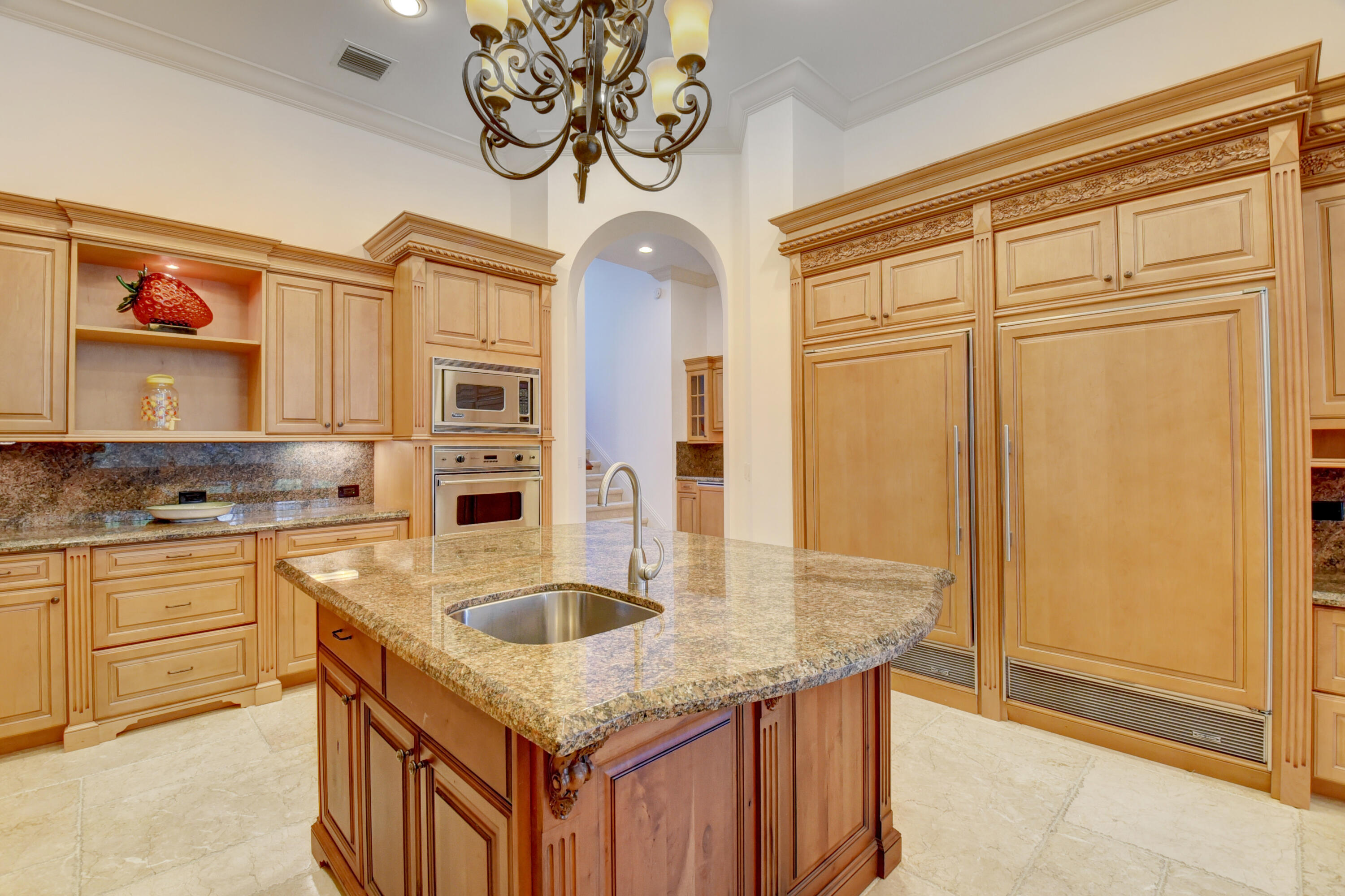 LONG LAKE ESTATES - Residential