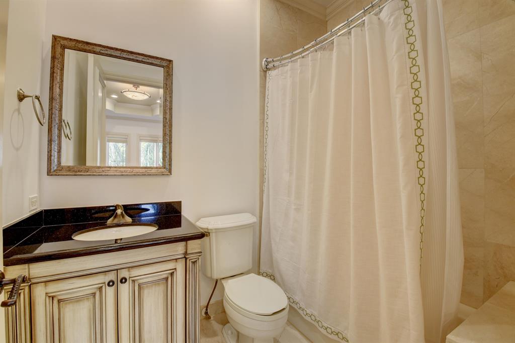 LONG LAKE ESTATES - Residential