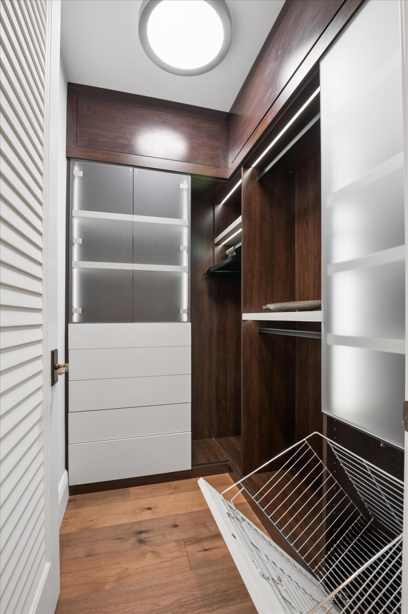 SEA ISLAND - Residential