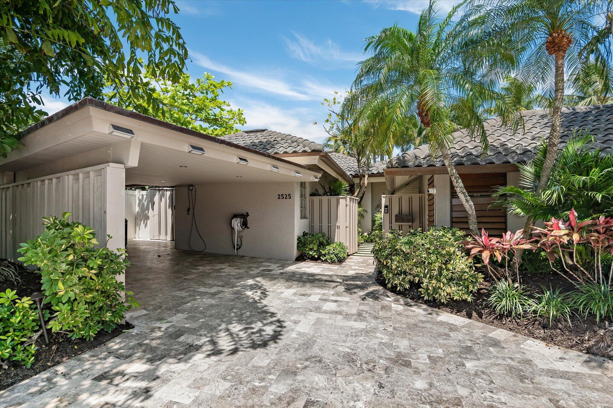 SEA ISLAND - Residential