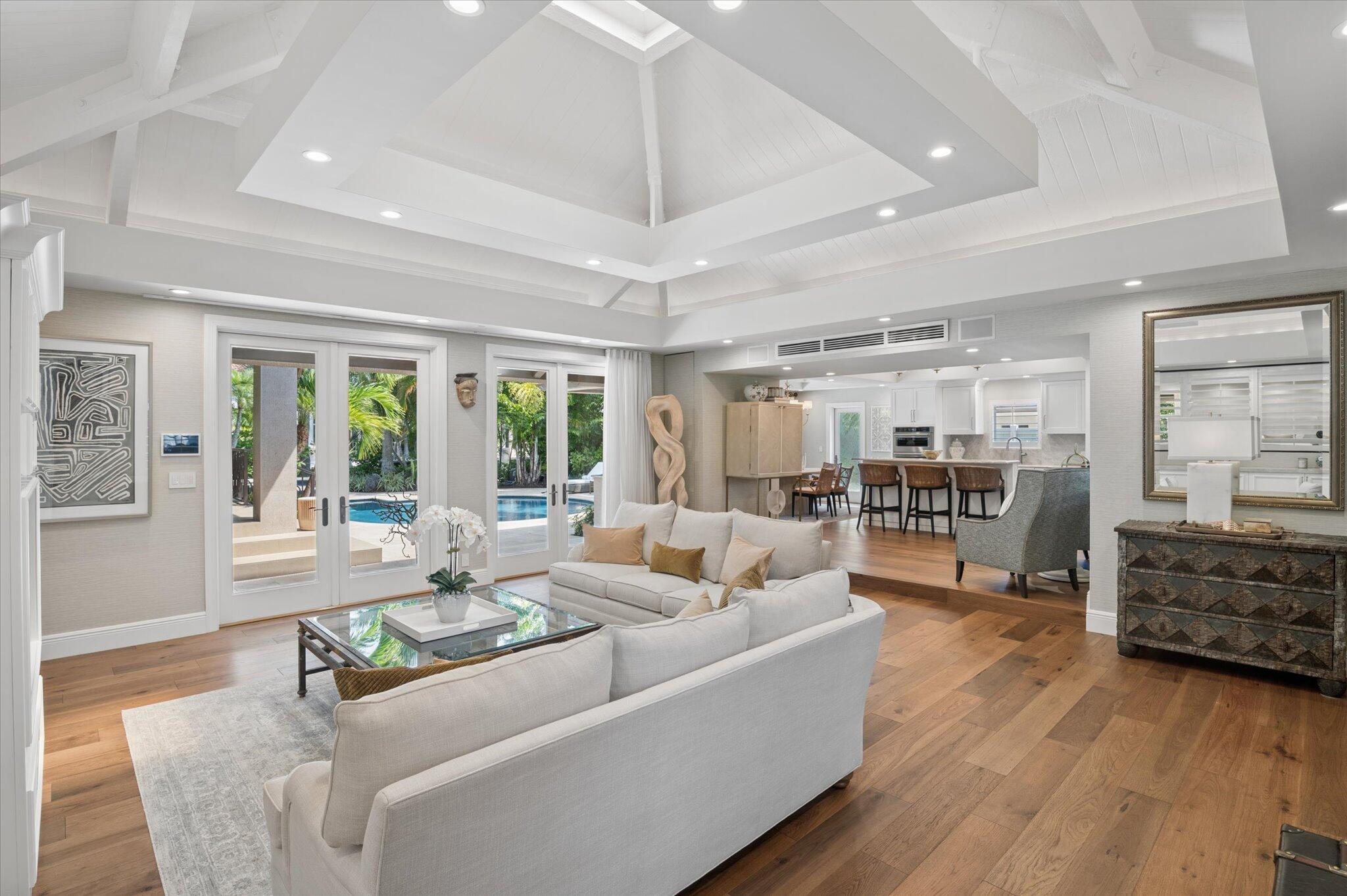 SEA ISLAND - Residential