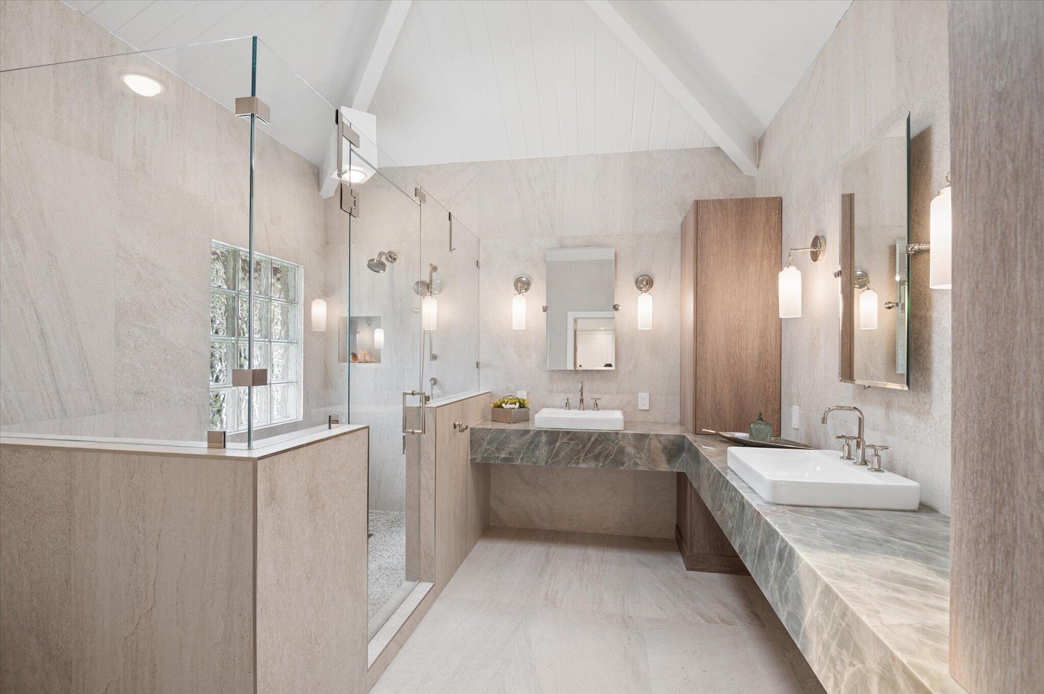 SEA ISLAND - Residential