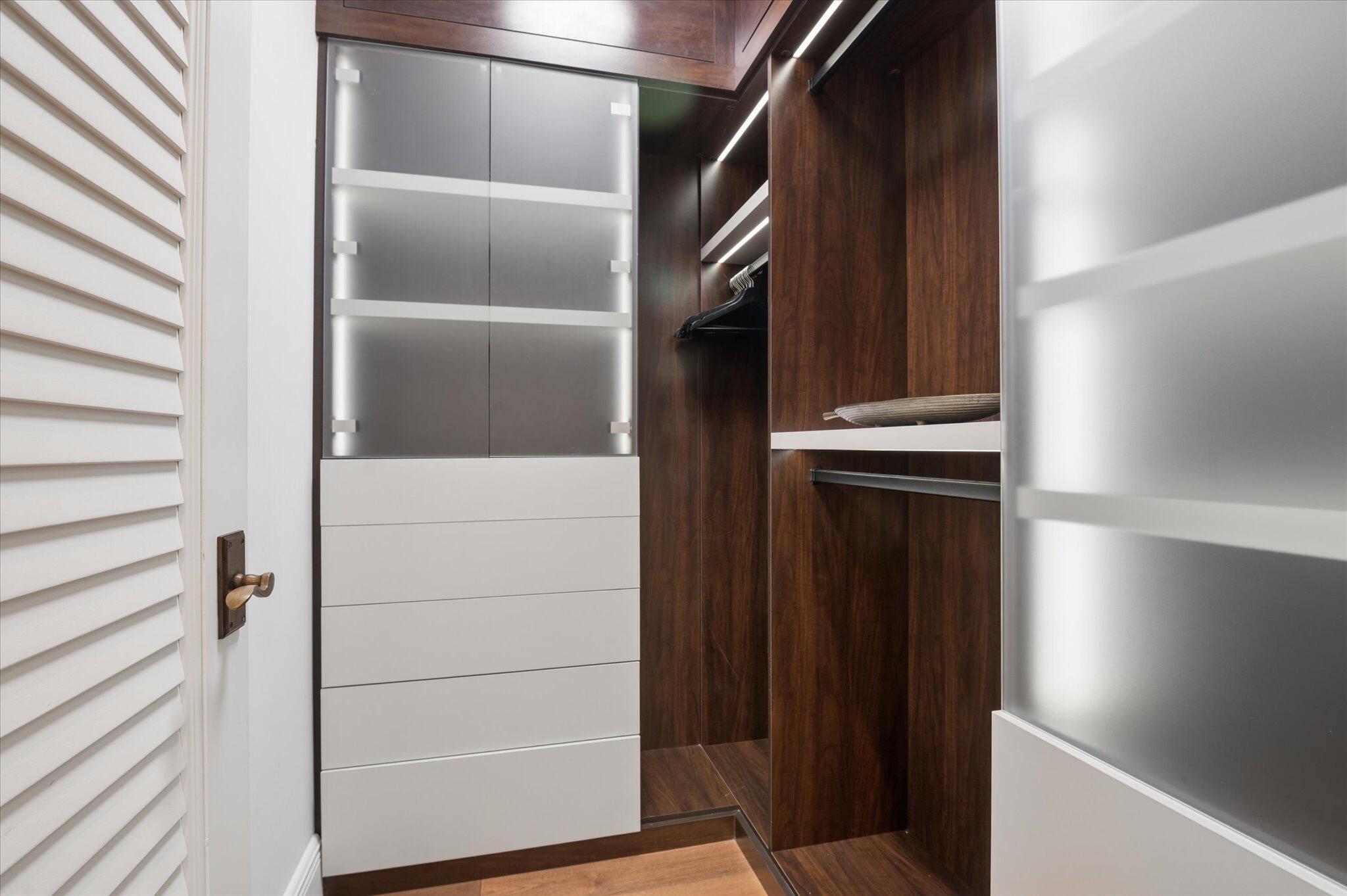 SEA ISLAND - Residential