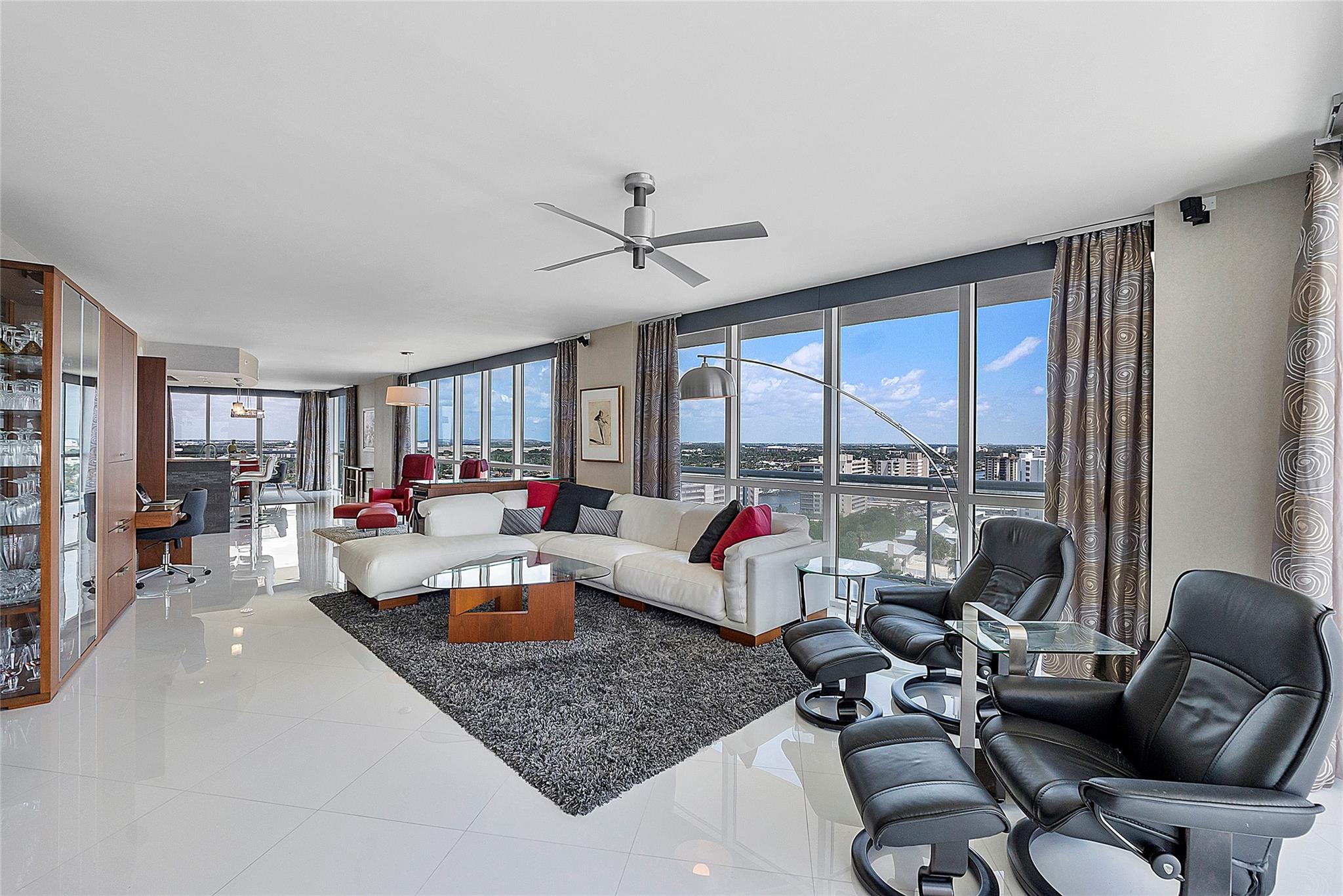 Plaza at Oceanside - Residential