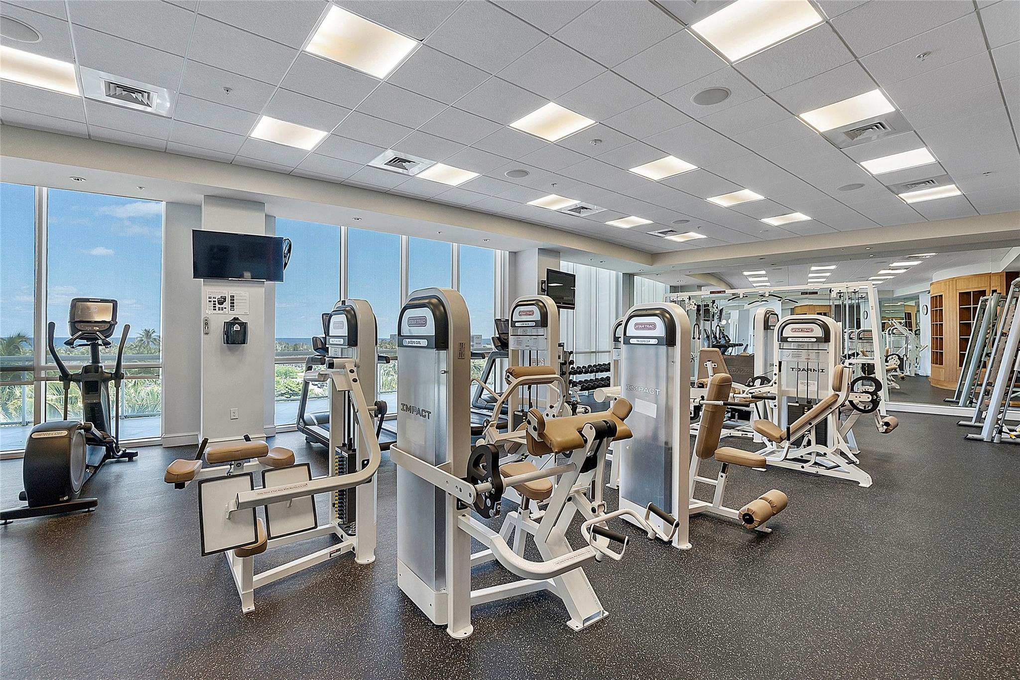 Plaza at Oceanside - Residential