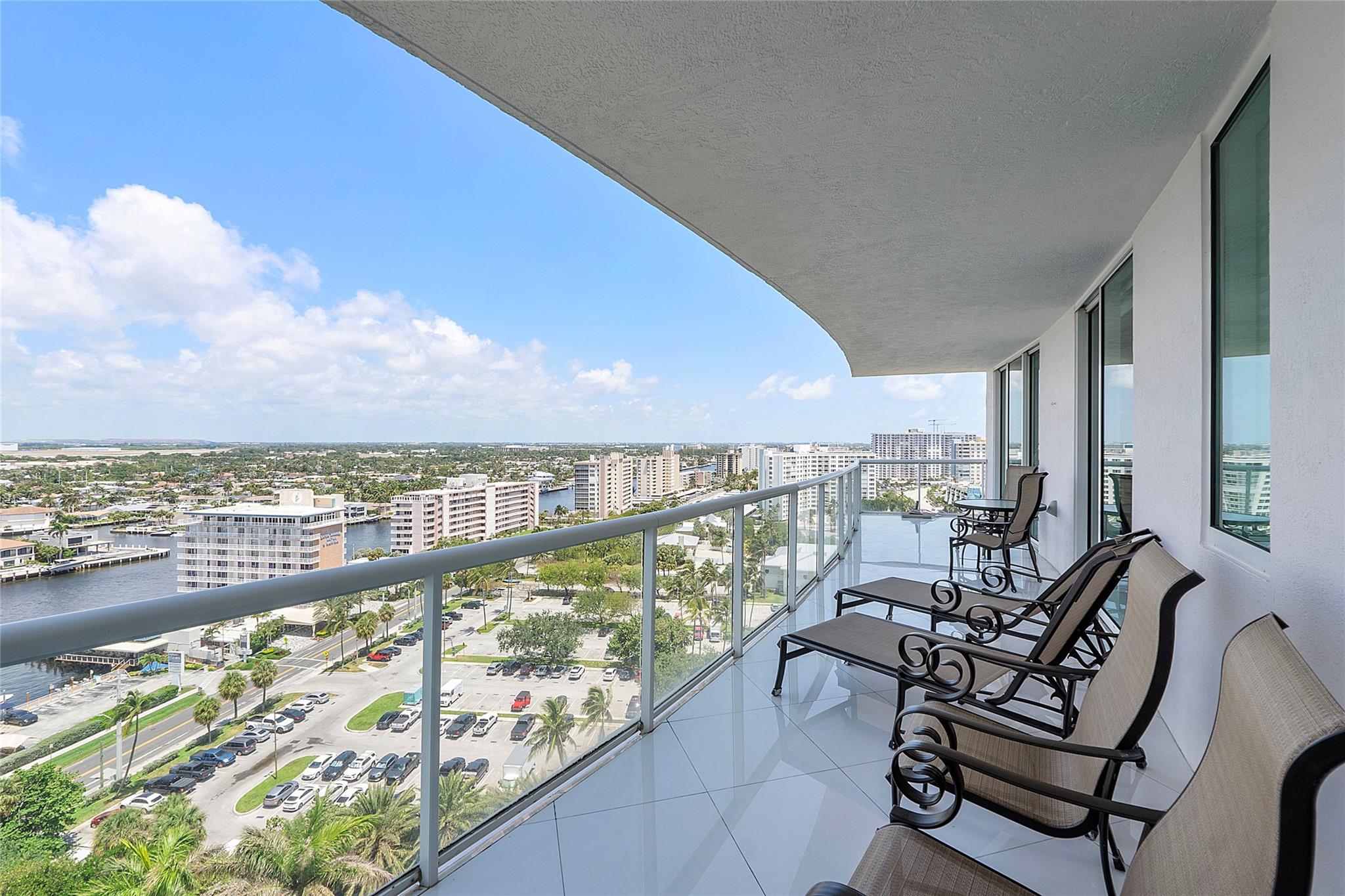 Plaza at Oceanside - Residential