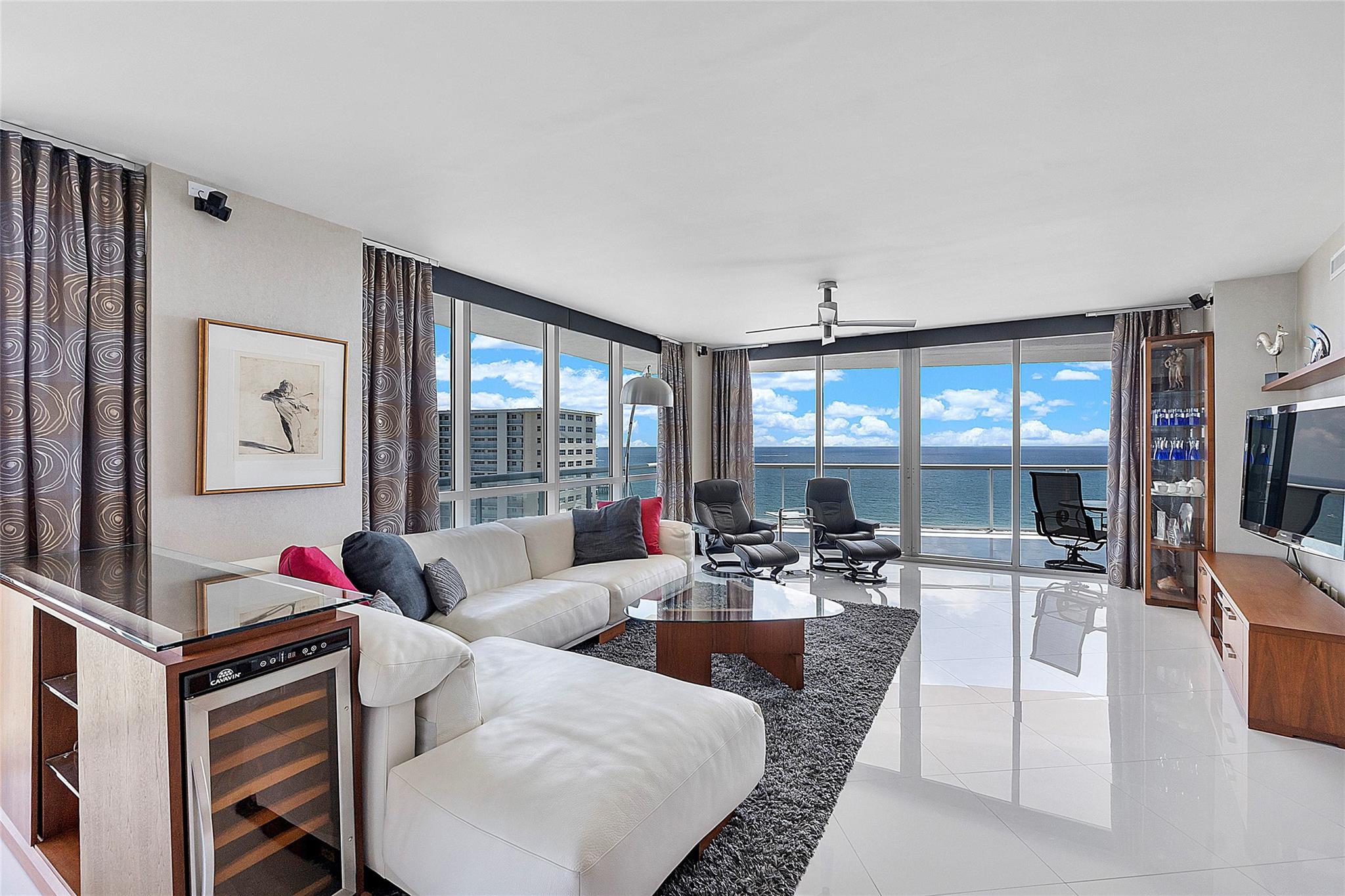 Plaza at Oceanside - Residential