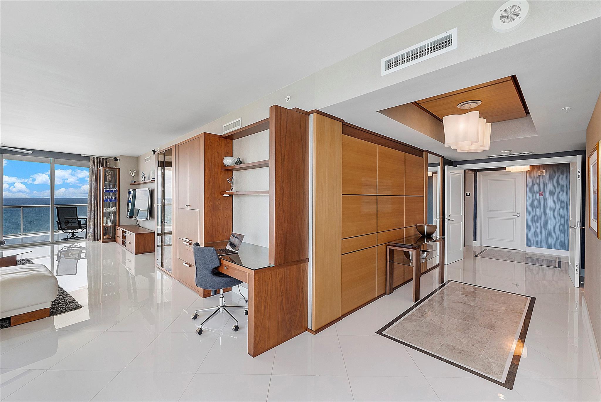 Plaza at Oceanside - Residential