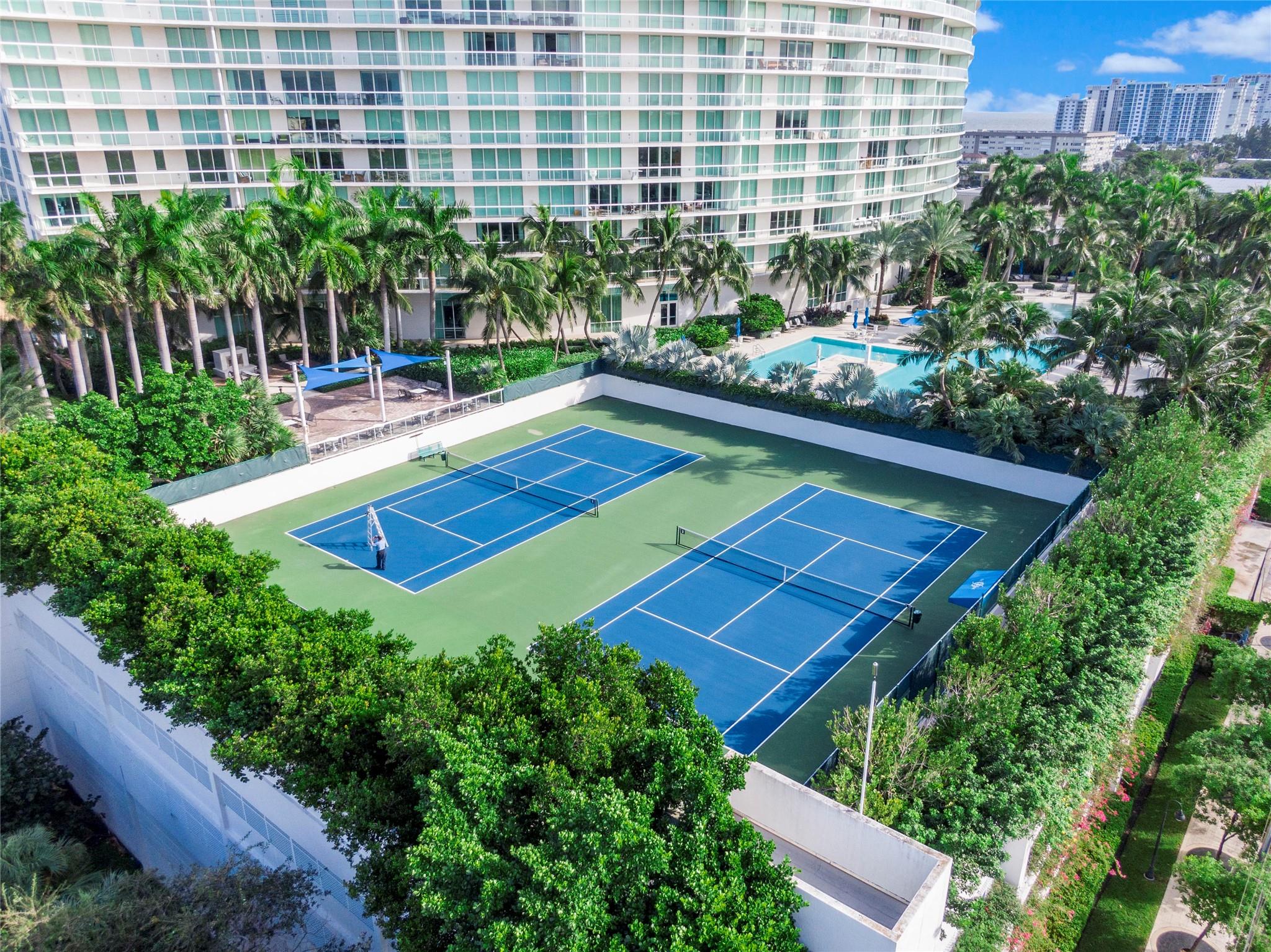 Plaza at Oceanside - Residential