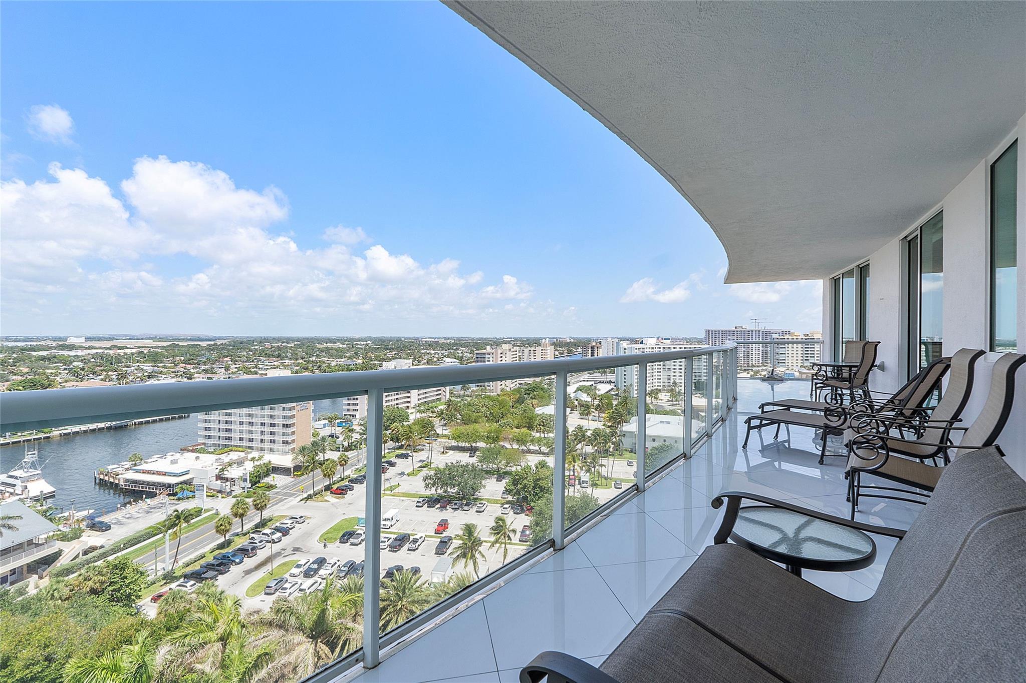 Plaza at Oceanside - Residential