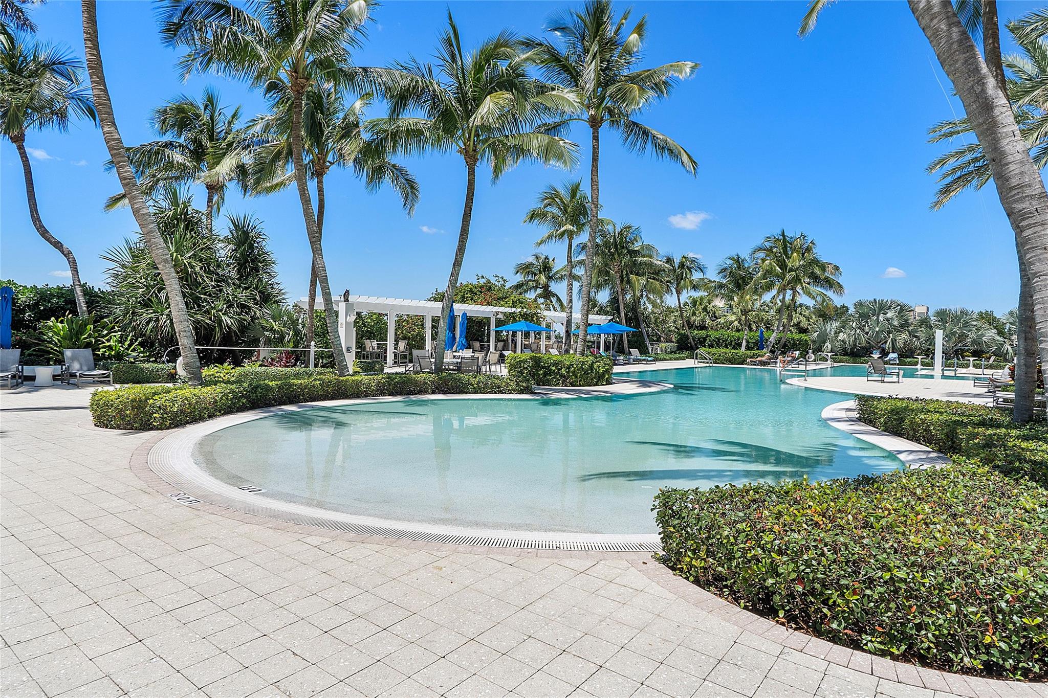 Plaza at Oceanside - Residential