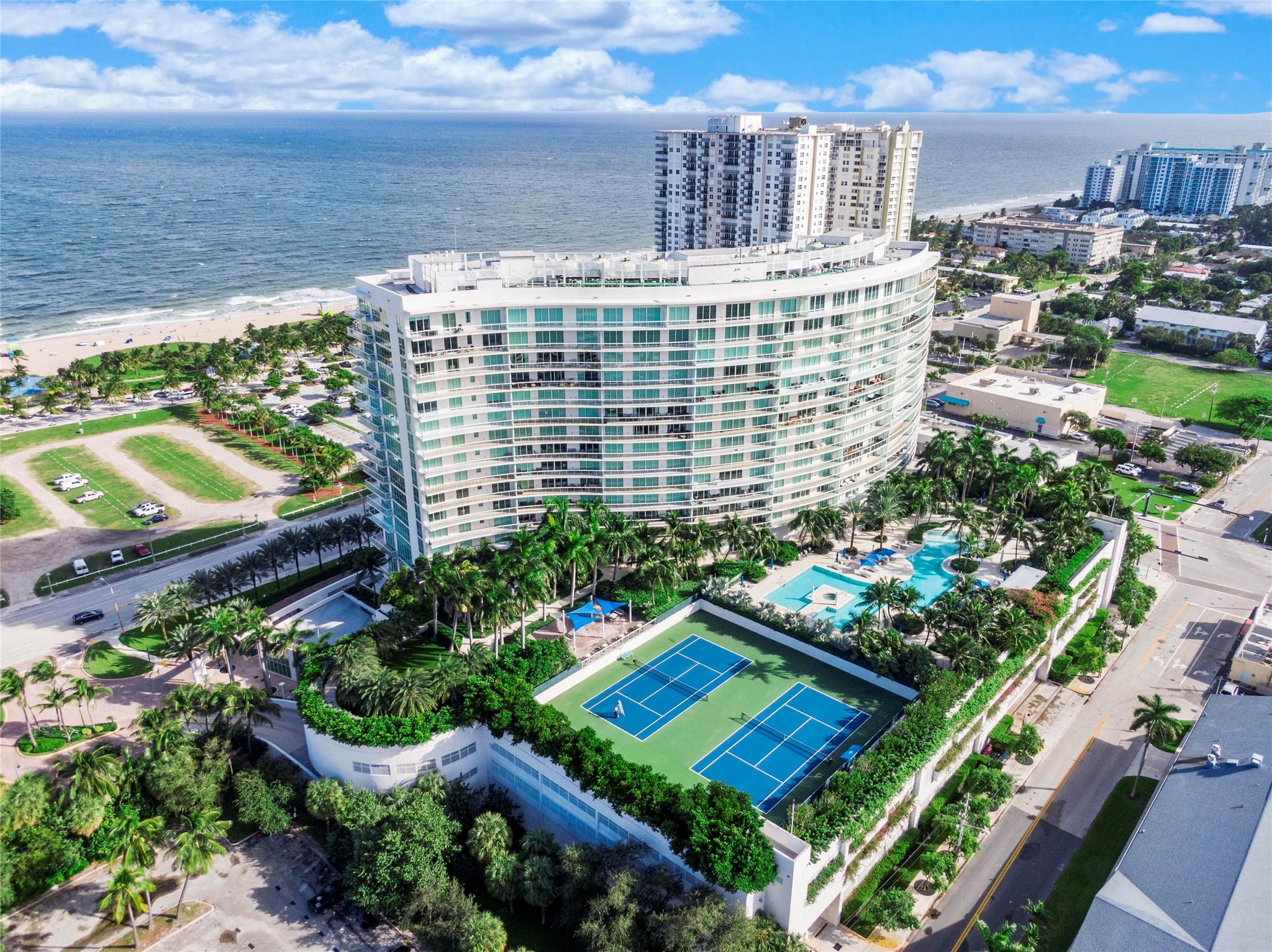 Plaza at Oceanside - Residential