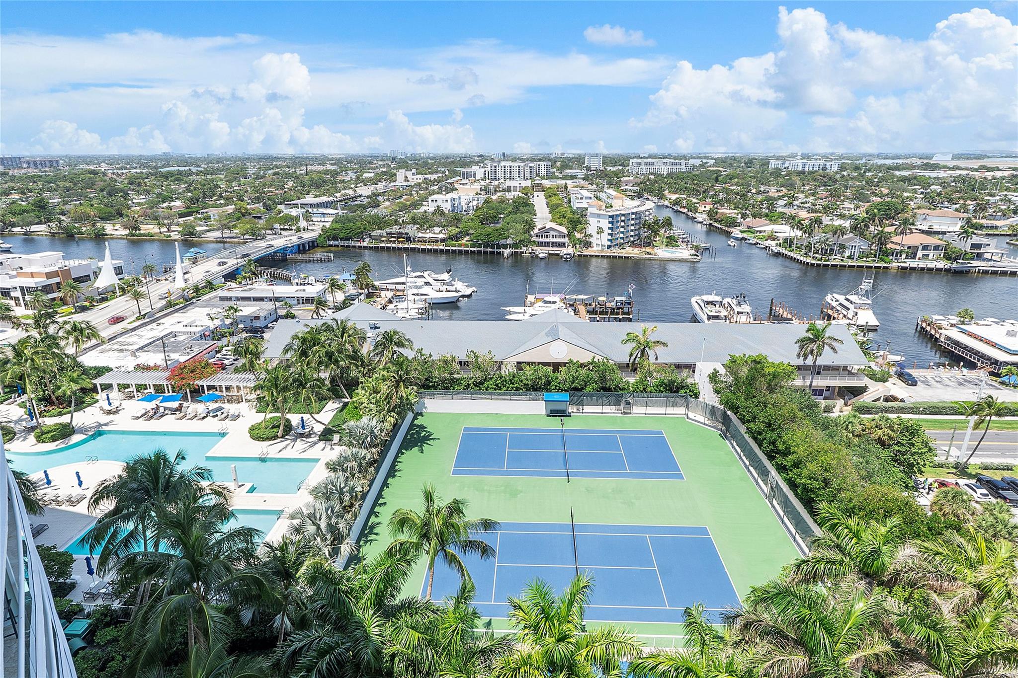 Plaza at Oceanside - Residential