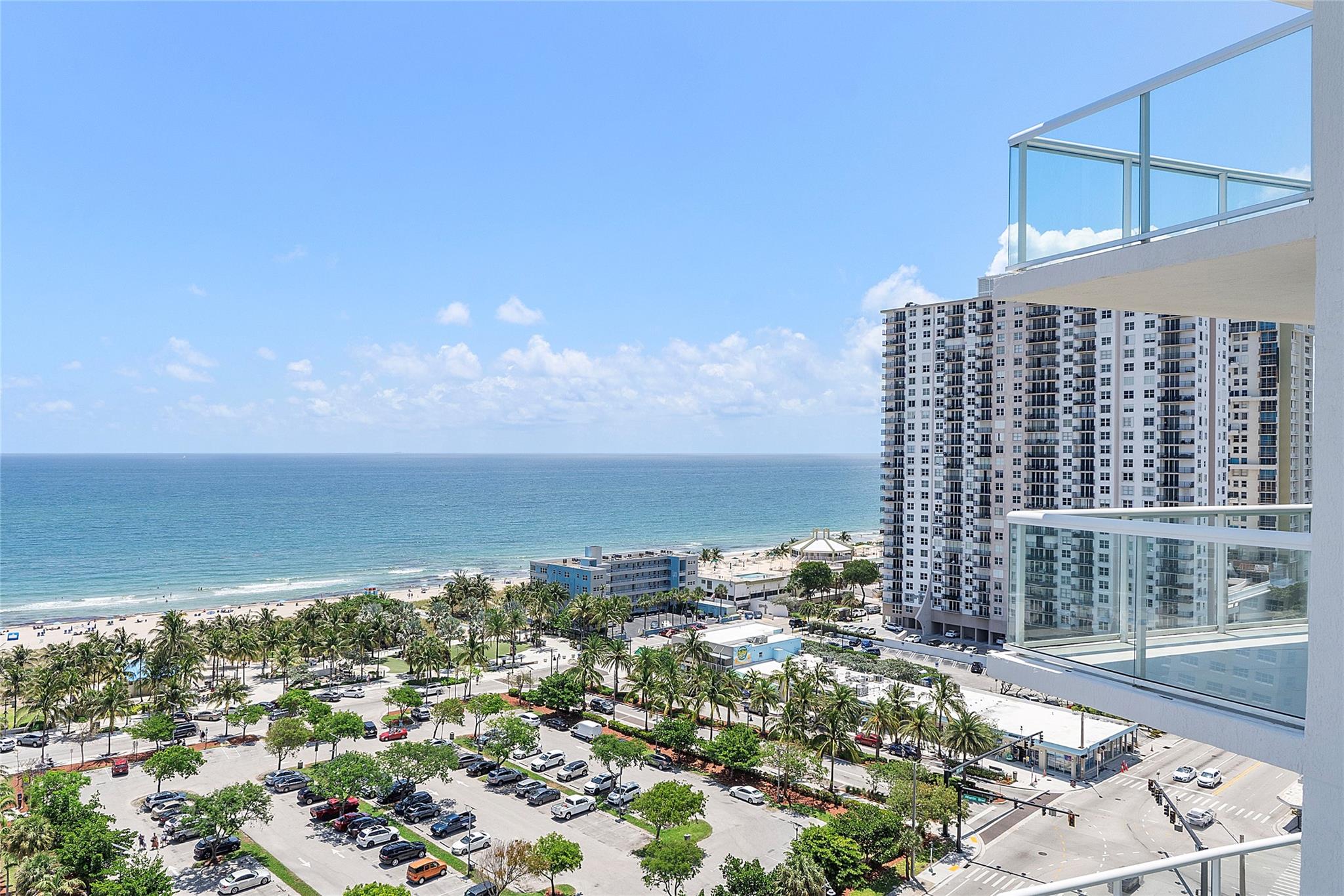 Plaza at Oceanside - Residential