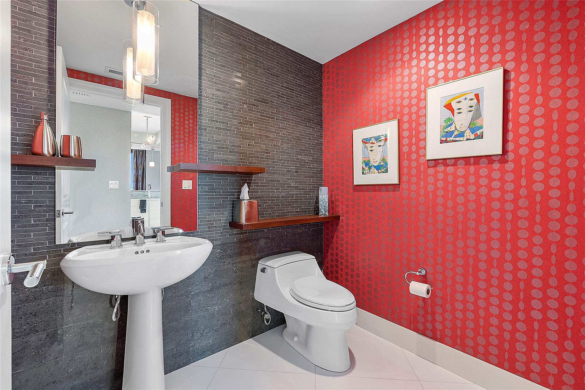 Plaza at Oceanside - Residential