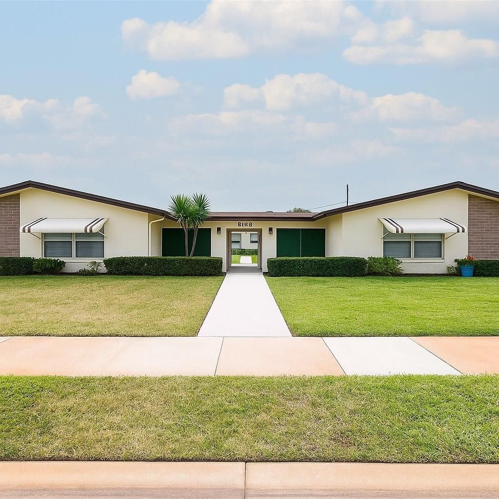 Photo of 3602 Polk St #5, Hollywood, FL 33021 (MLS # F10505031)