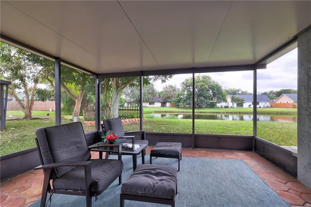 Countrywood 01 - Residential