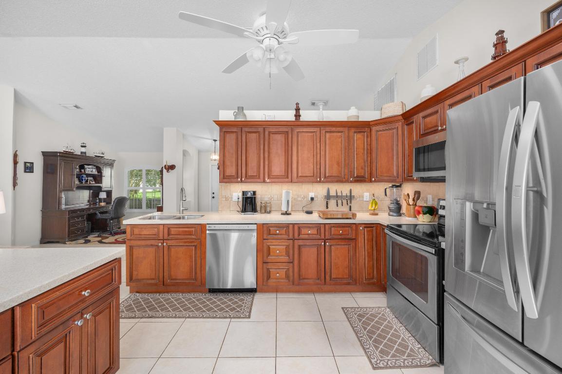 PORT ST LUCIE SECTION 7 - Residential