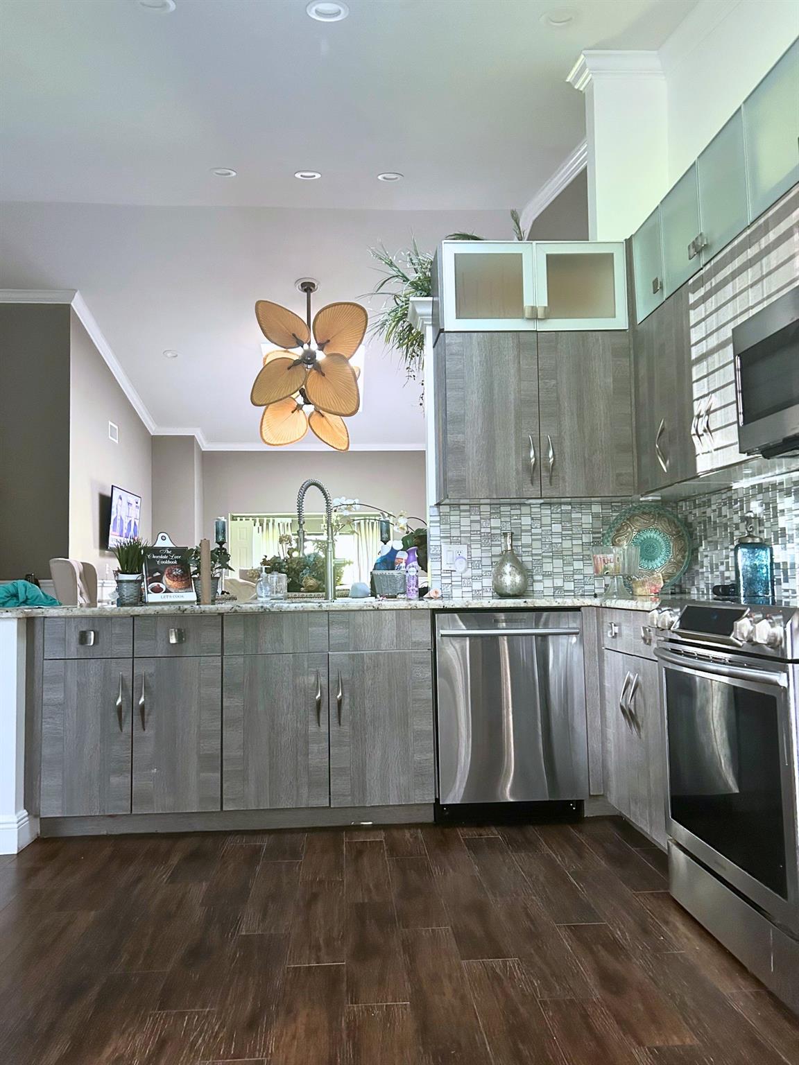 Whisper Walk - Residential