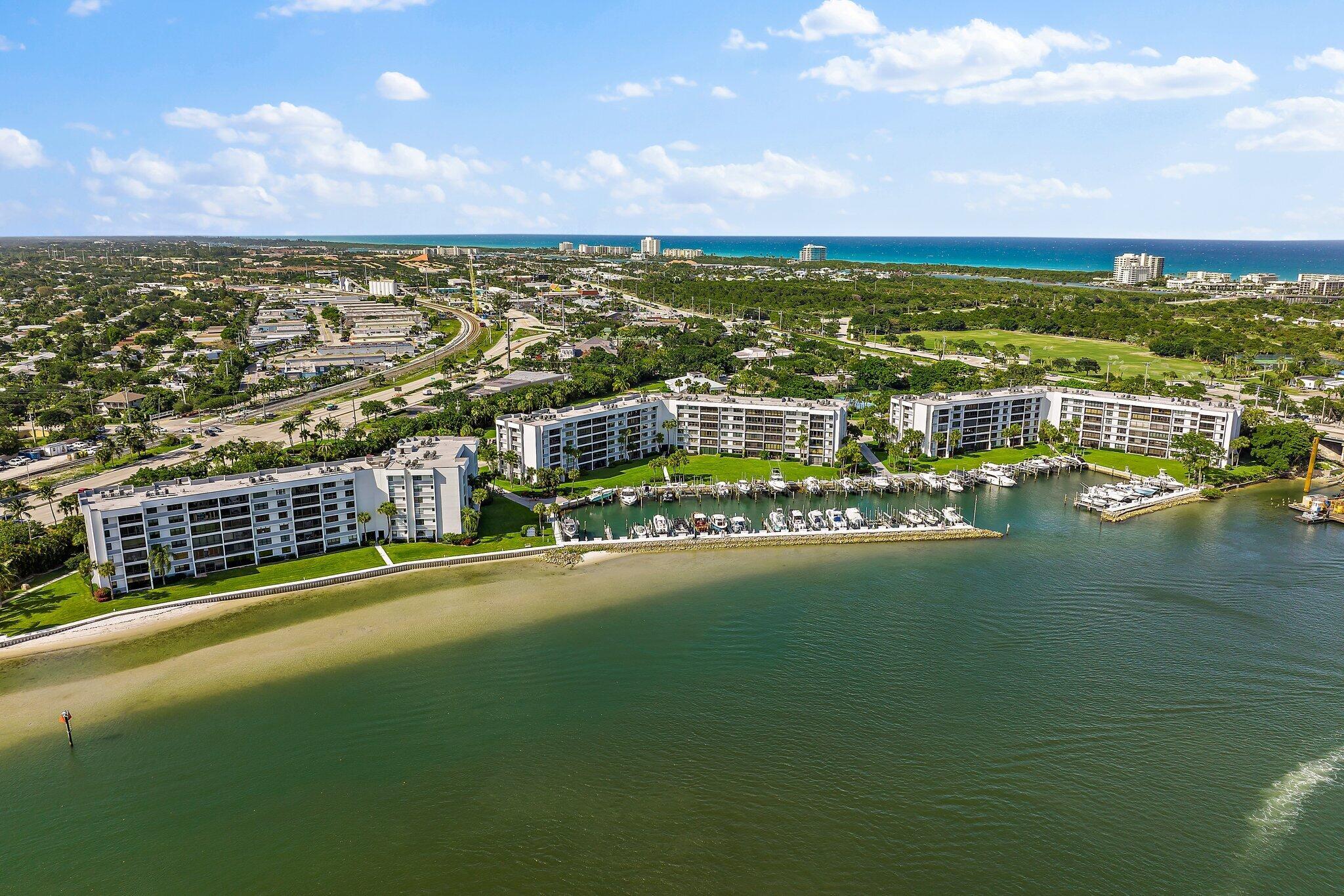 JUPITER COVE CONDO - Residential
