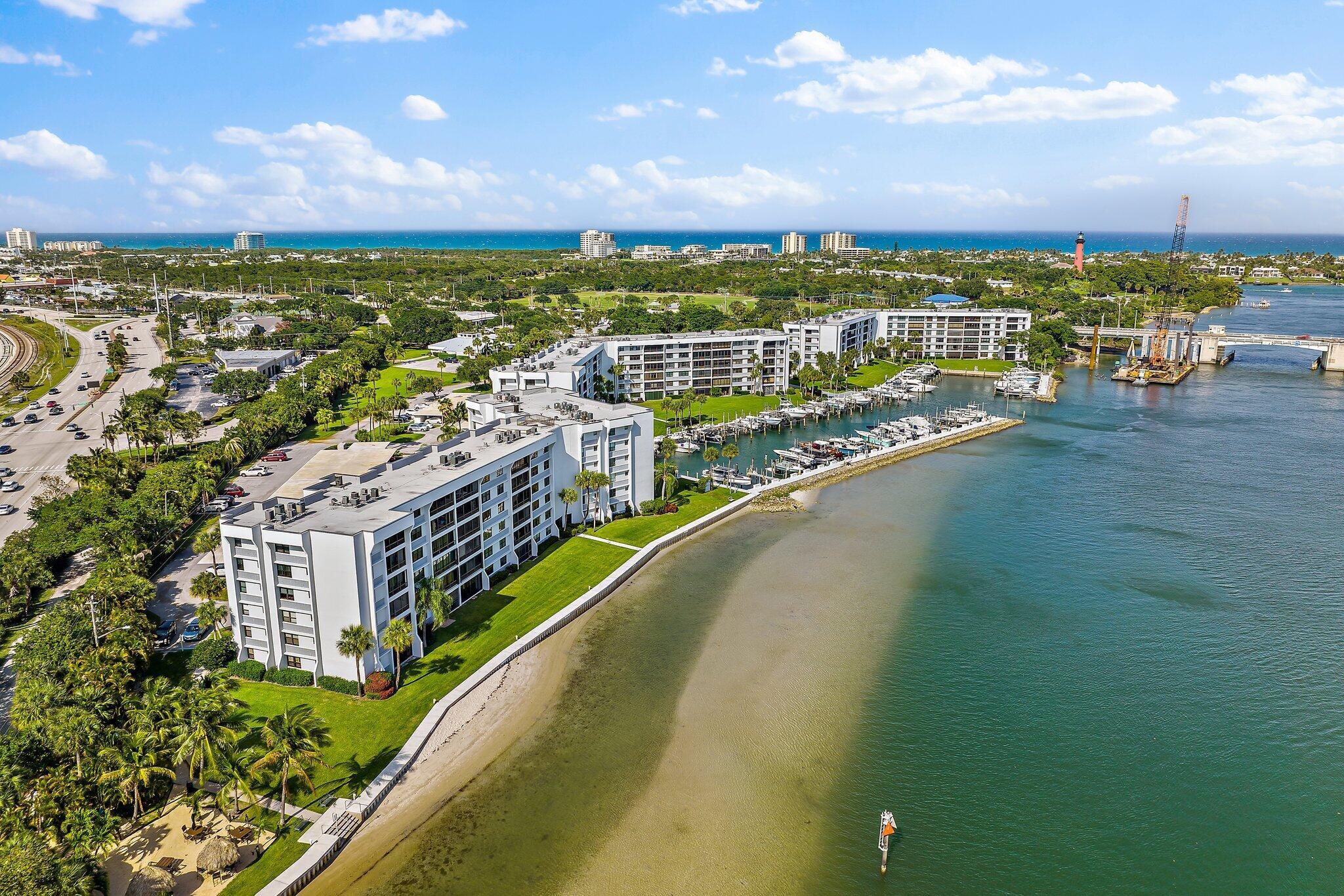 JUPITER COVE CONDO - Residential