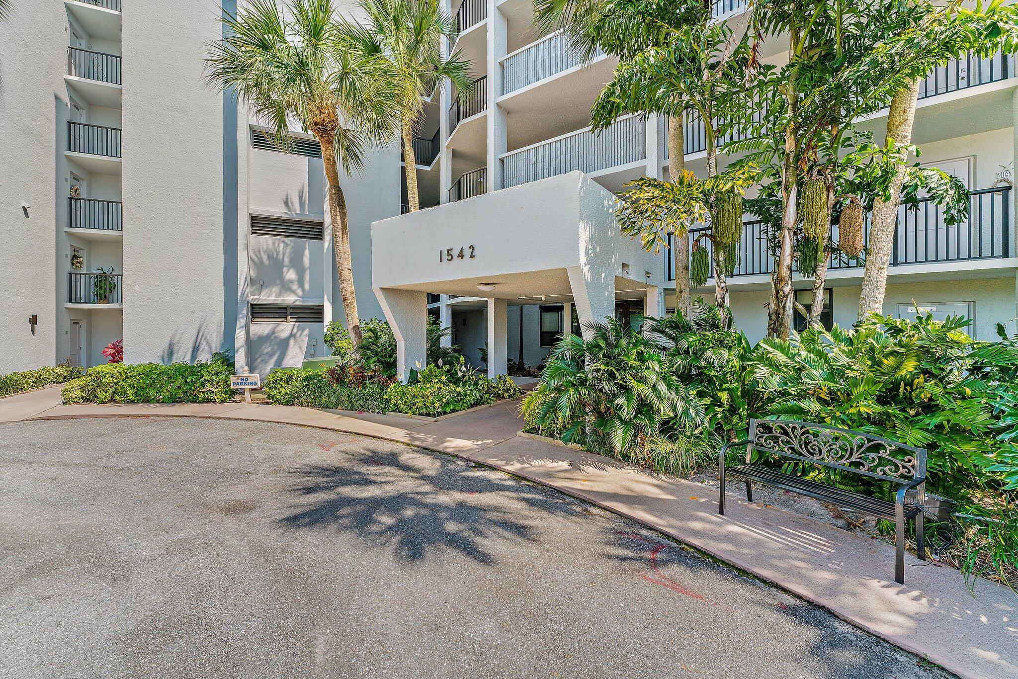 JUPITER COVE CONDO - Residential