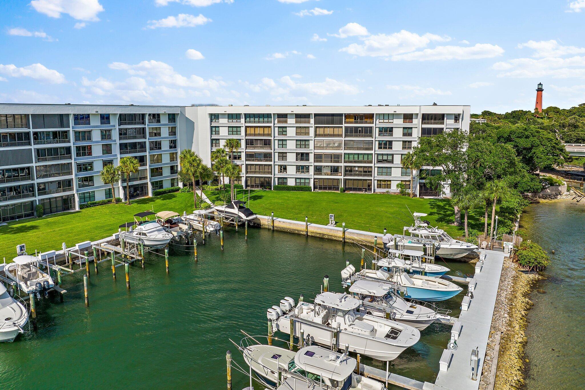 JUPITER COVE CONDO - Residential