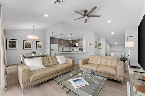 Tiny photo for 5521 Coach House Circle #G, Boca Raton, FL 33486 (MLS # B26025793)