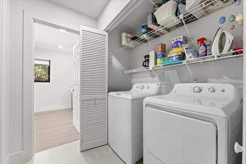 Tiny photo for 5521 Coach House Circle #G, Boca Raton, FL 33486 (MLS # B26025793)