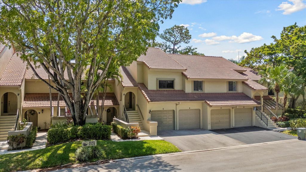 Photo of 5521 Coach House Circle #G, Boca Raton, FL 33486 (MLS # B26025793)