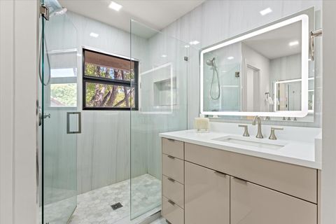 Tiny photo for 5521 Coach House Circle #G, Boca Raton, FL 33486 (MLS # B26025793)