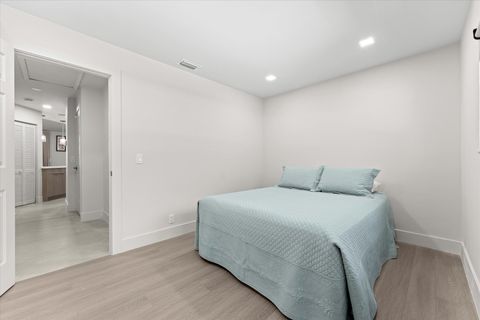 Tiny photo for 5521 Coach House Circle #G, Boca Raton, FL 33486 (MLS # B26025793)