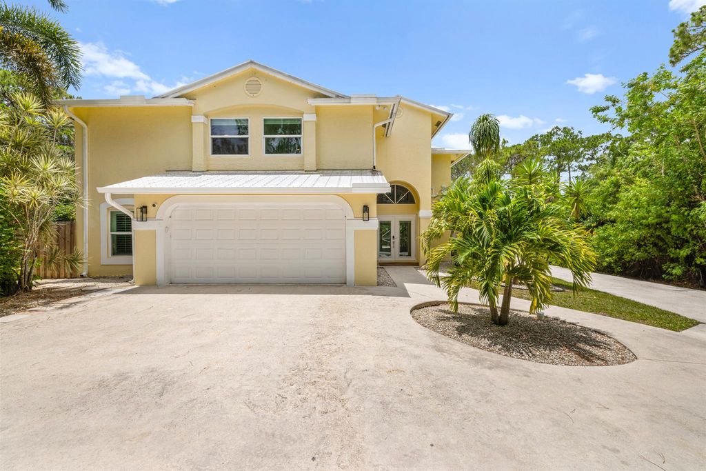 Photo of 12674 152nd Street N, Jupiter, FL 33478 (MLS # R11101365)