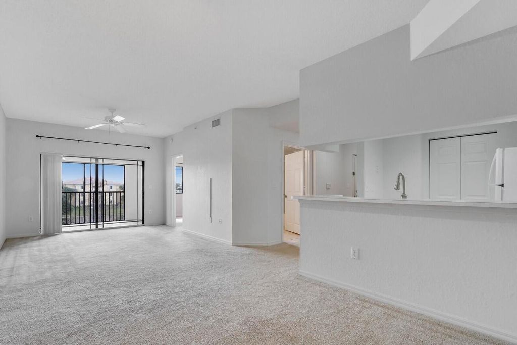 Photo of 2812 Grande Parkway #303, Palm Beach Gardens, FL 33410 (MLS # R10962050)