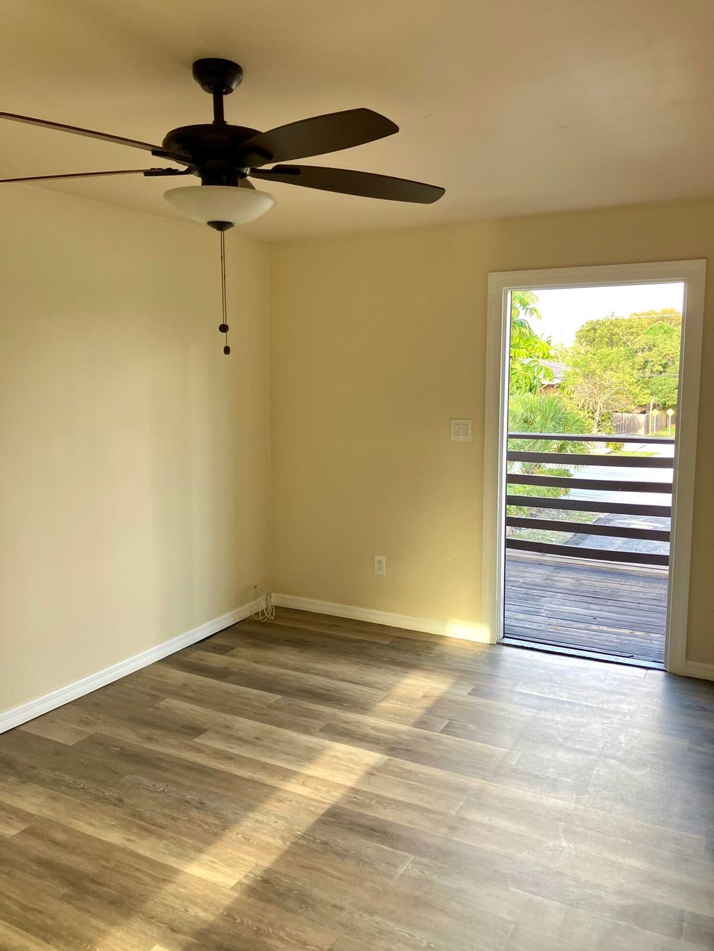 Photo of 729 N A 1 Street #3, Lake Worth Beach, FL 33460 (MLS # R11081341)