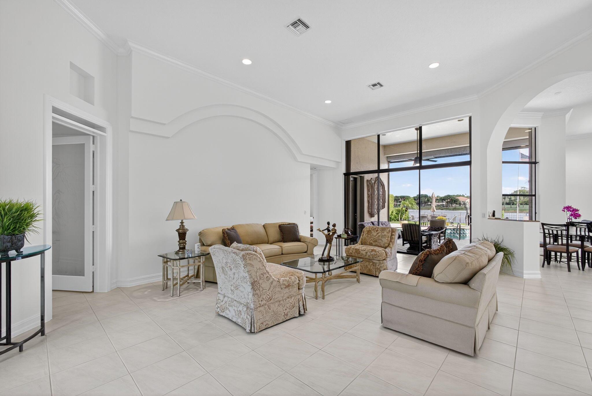 IBIS GOLF AND COUNTRY CLU - Residential