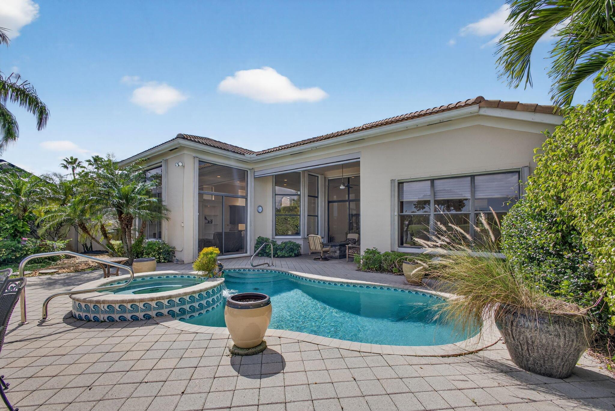 IBIS GOLF AND COUNTRY CLU - Residential