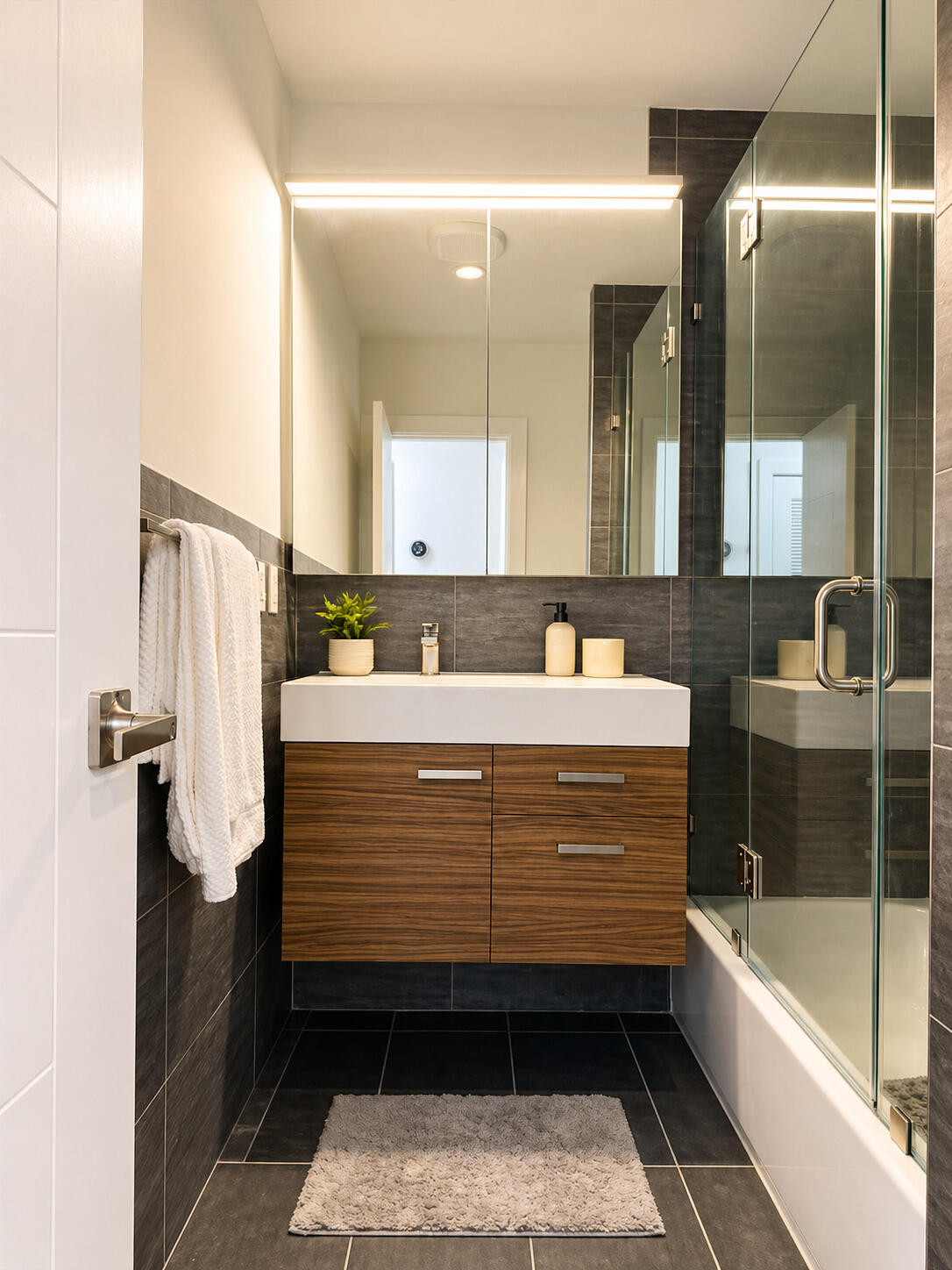 RIO VISTA ISLES - Residential