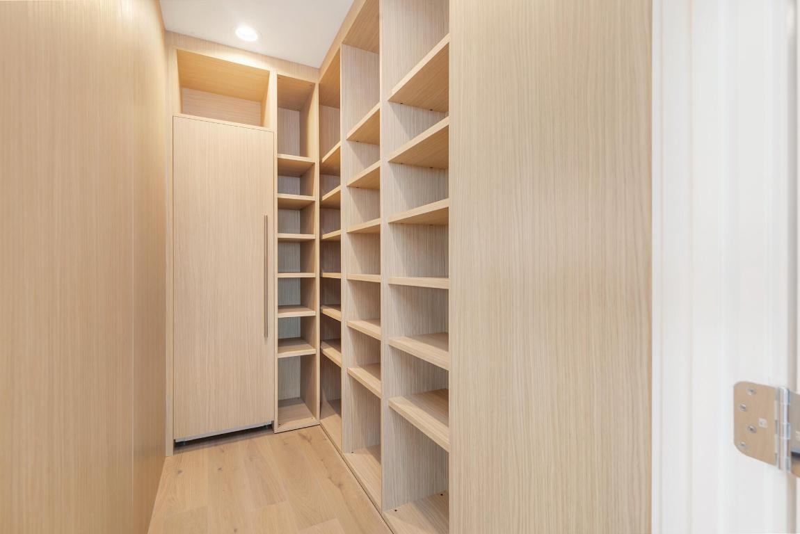 View photos, virtual tours, details... 1333 S Flagler Drive 1502