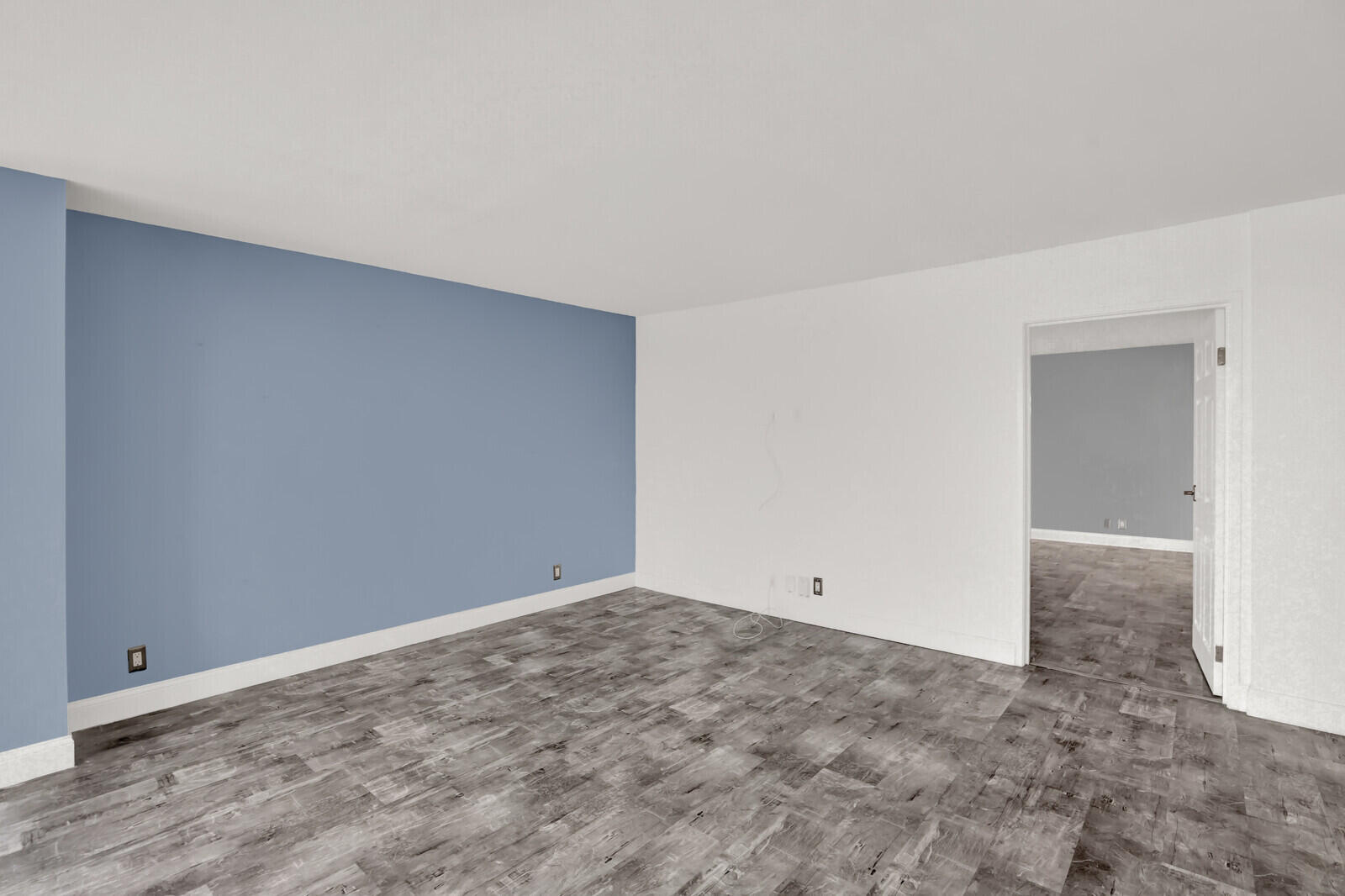 SEAGRAPE CONDO - Residential