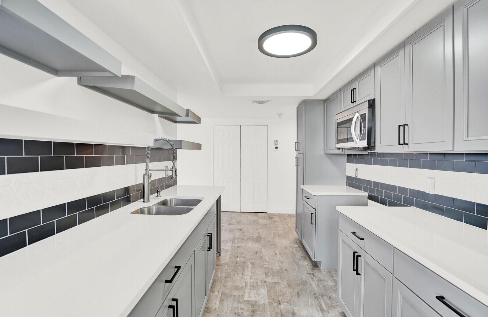 SEAGRAPE CONDO - Residential