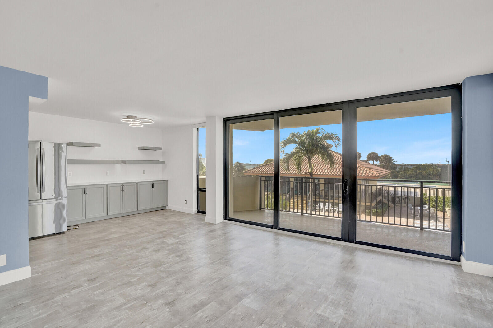 SEAGRAPE CONDO - Residential