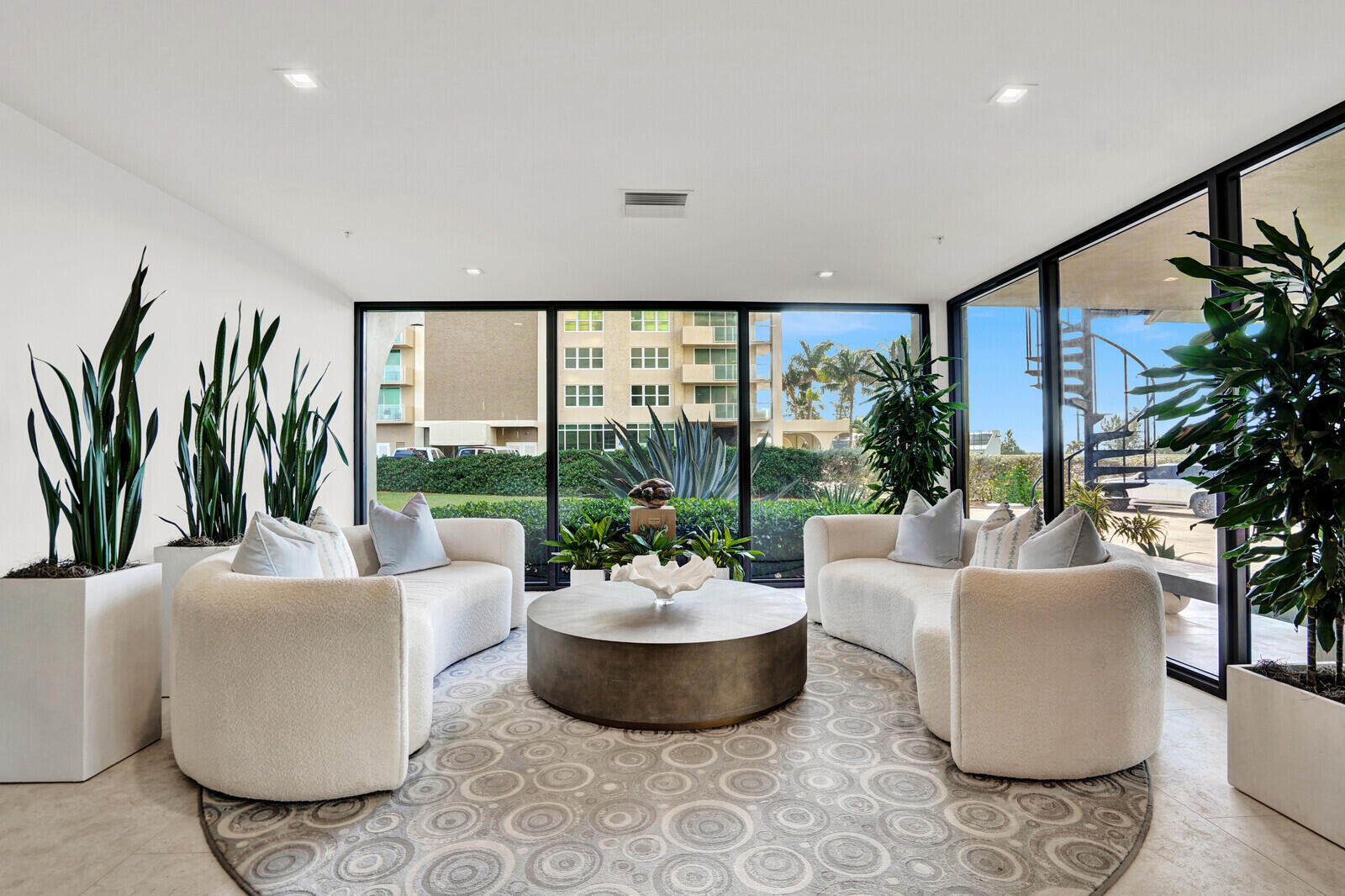 SEAGRAPE CONDO - Residential