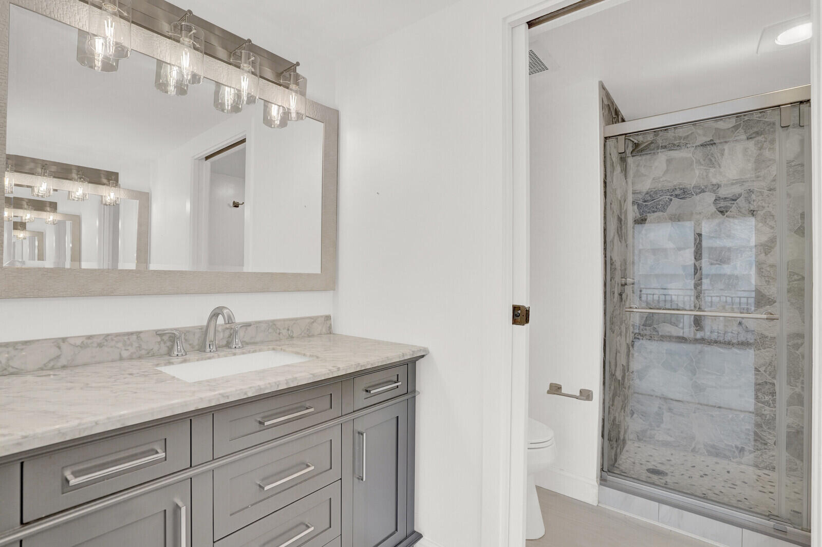 SEAGRAPE CONDO - Residential