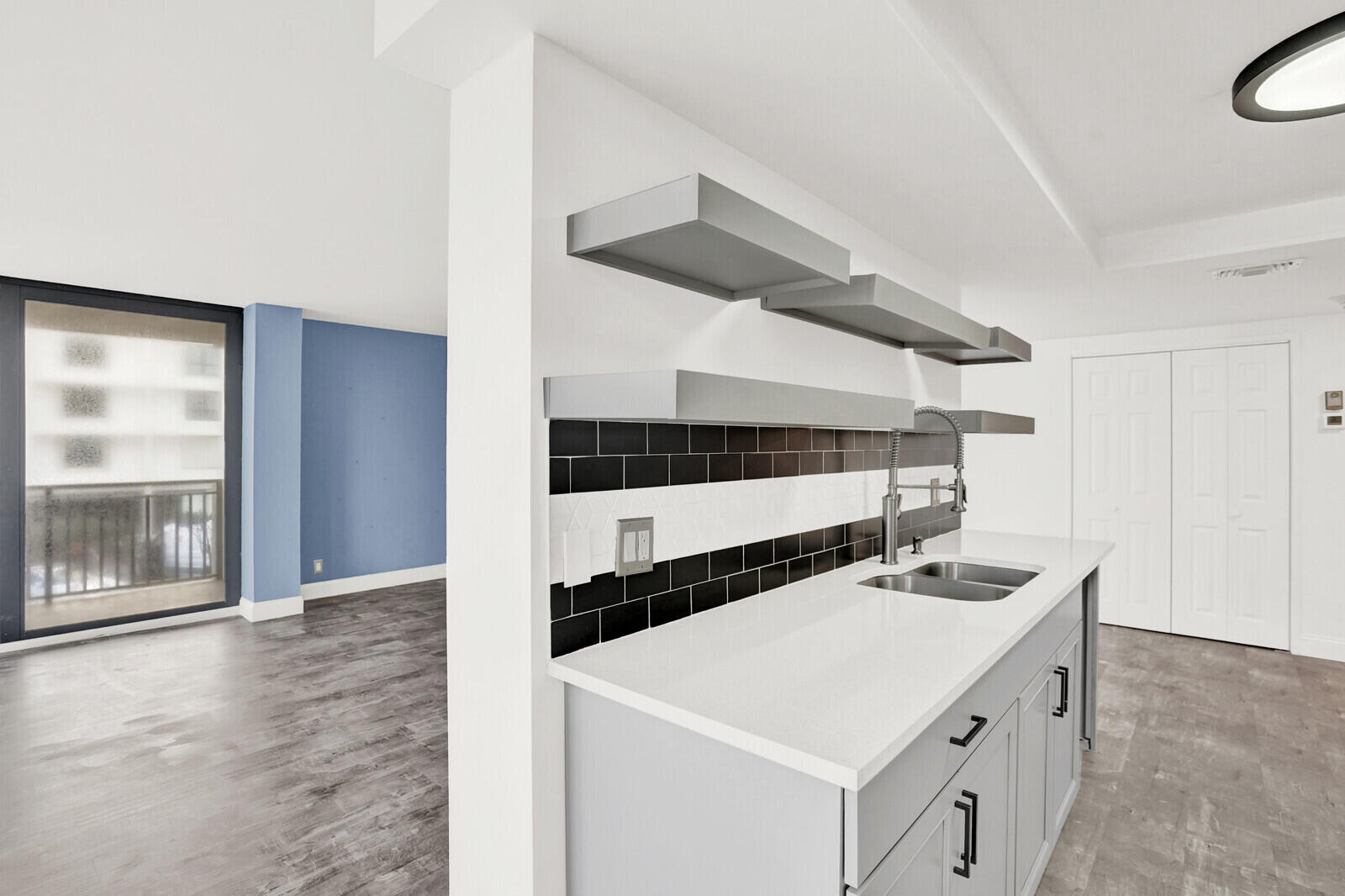 SEAGRAPE CONDO - Residential